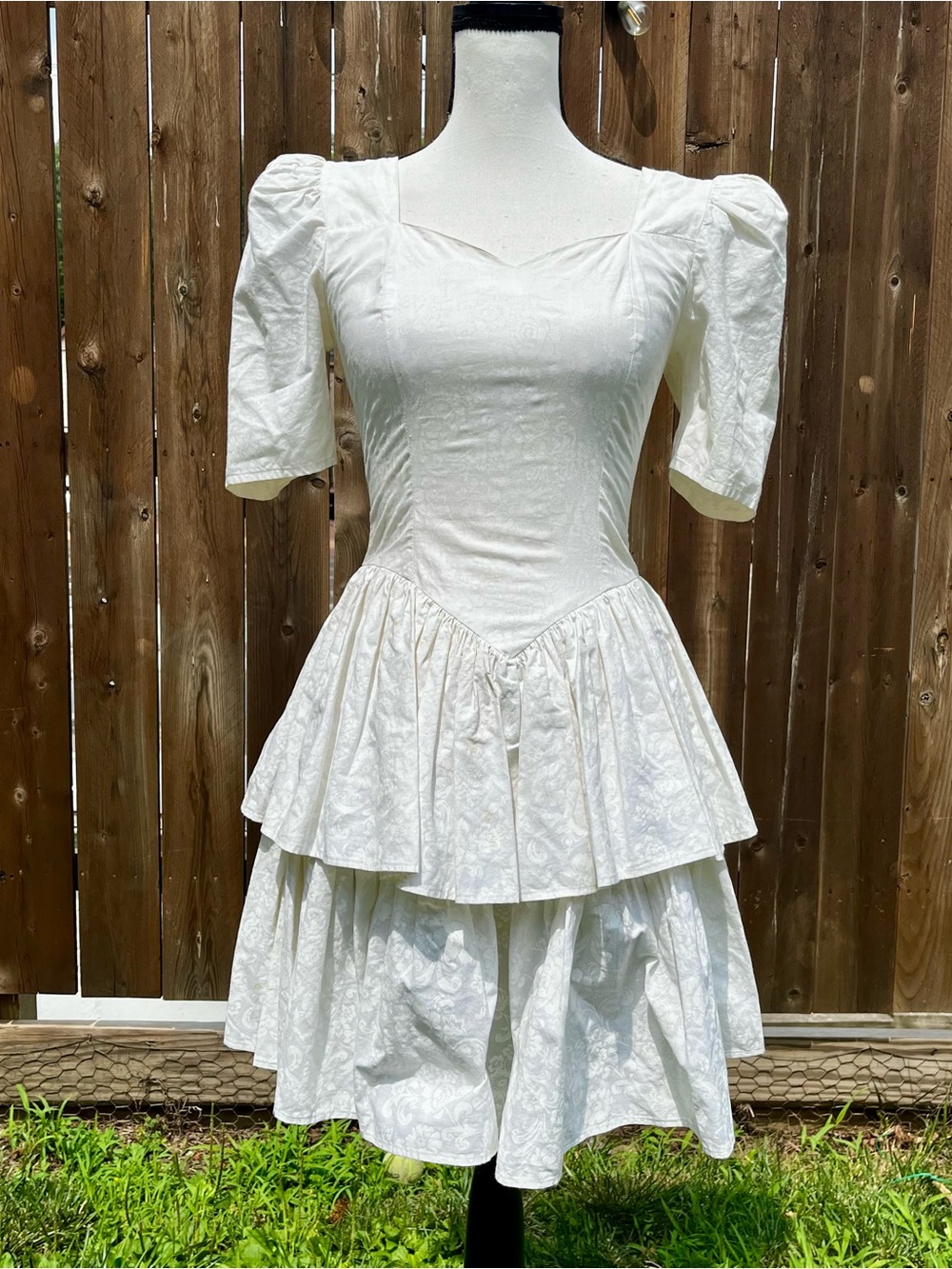 Vintage 80s Byer Too! White Puff Sleeve Peplum Dress with a floral pattern